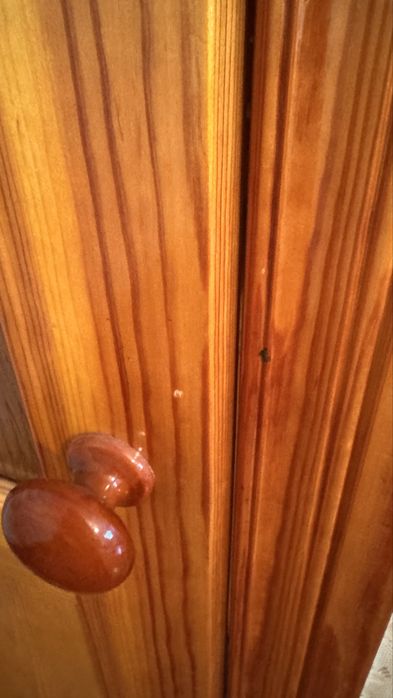 Дверь деревянная