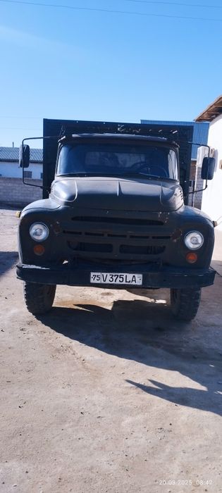 ЗиЛ самосвал. ...