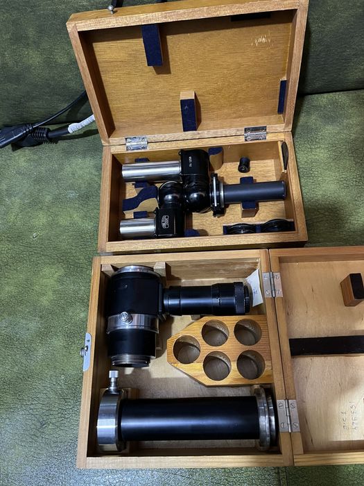 Dispozitiv de microfotografie Carl Zeiss pentru film