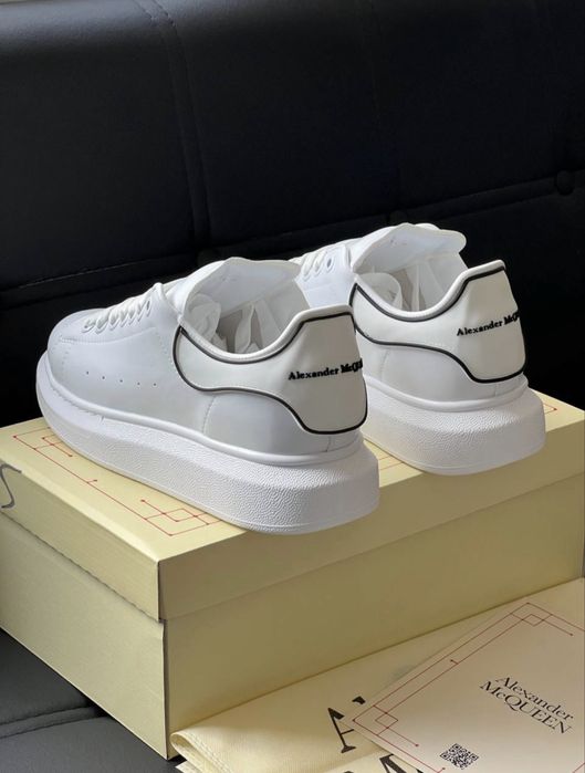 Adidasi Calitate Cea mai Buna ! AlexanderMcqueen Luxury !!