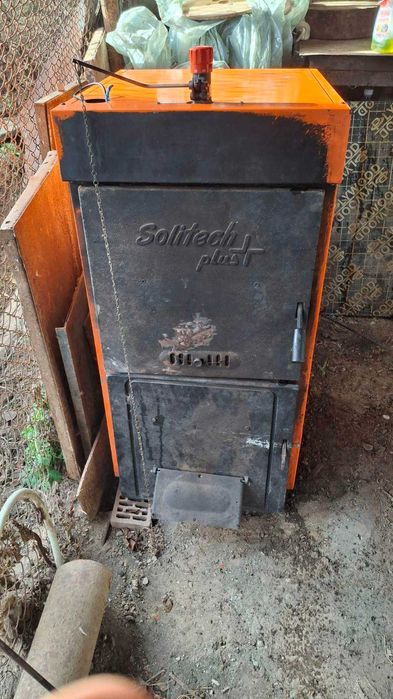 Котел на твърдо гориво