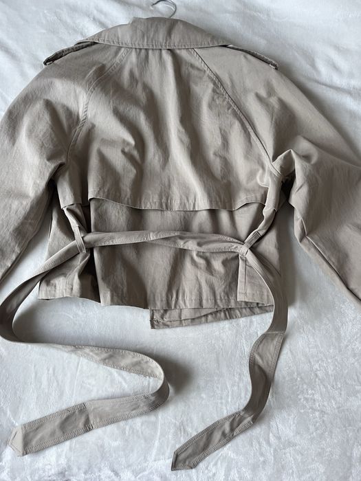 Дамско яке с коланче