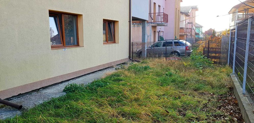 Inchiriez apart 3 cam, cu gradina + parcare, Valea Adanca, str Bazei