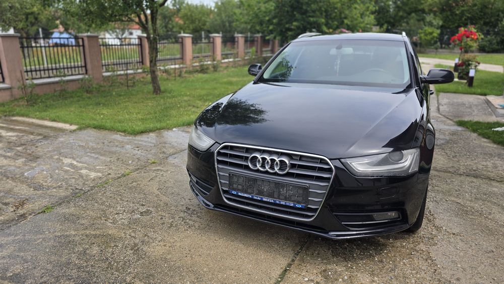 Vând Audi A 4 B 8 avant