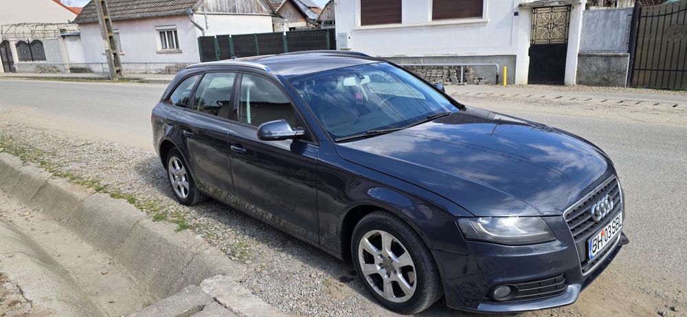 Vand audi a4 automat 2011