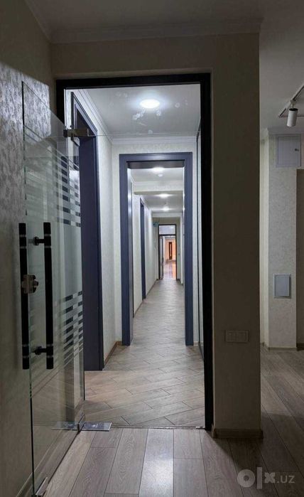 Метро Минор. ЖК Казахстан.  Аренда офиса 252 м2.