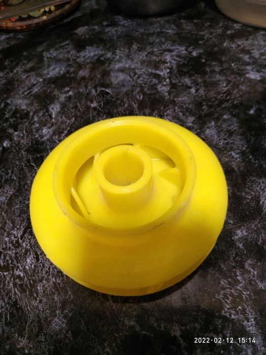 Продаю кральчатку ,запчасть для насоса