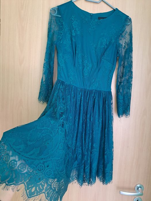 Красива петролено зелена рокля Mohito