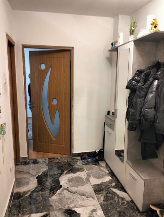 Apartament 2 camere Podu Ros,central