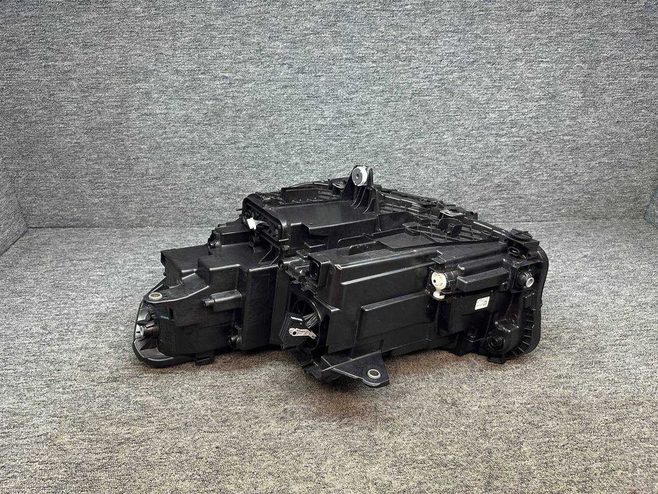 Far led adaptiv dreapta BMW X1 U11