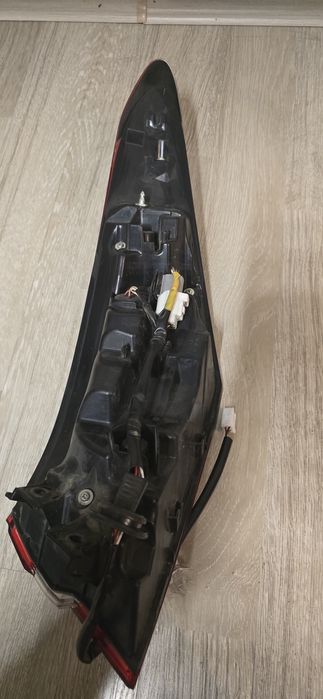 Lampa stop spate toyota camry dupa 2021