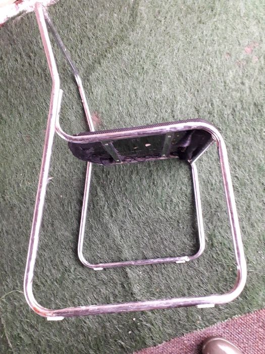 Стулья для кухни и .