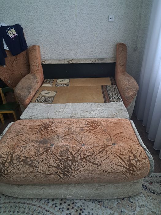 Продам диван и кресло