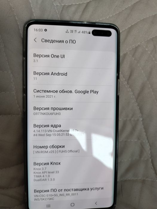 Продам Самсунг с10