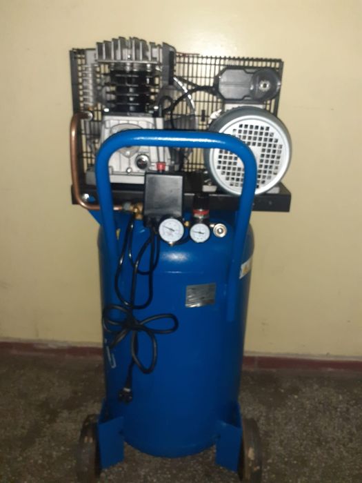 Compresor aer 100L 220V
