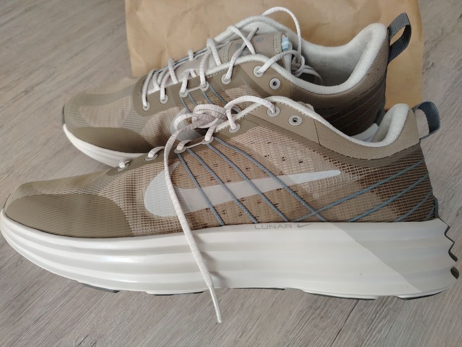 NIKE Lunar roam НОВИ