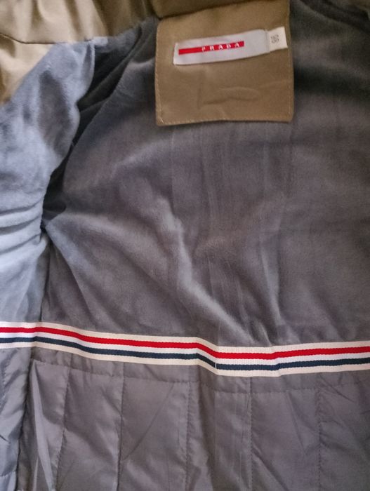 Продам зимнюю куртку.