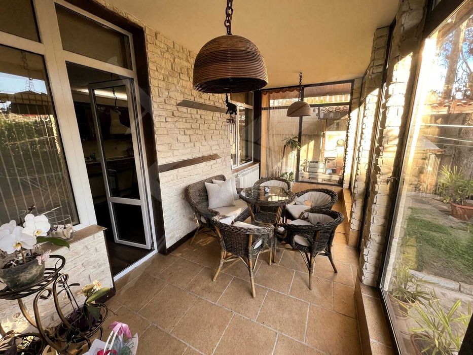 Продава се Етаж от къща в Свети Влас - 200 кв.м за 3100 €/кв.м - Снимка #5
