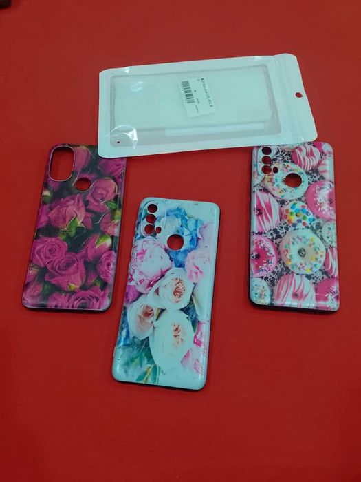 Motorola E40, три бр. комплект