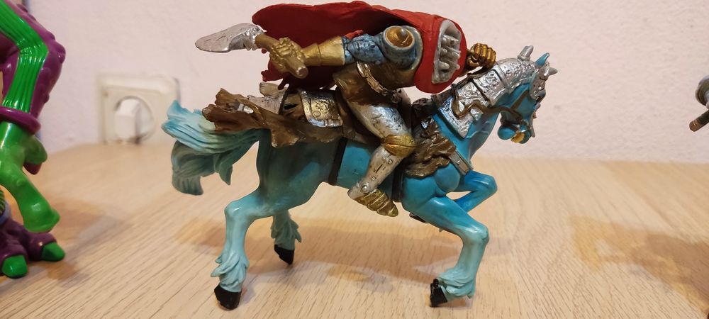 Детски играчки - зверове, дракони, рицари, минотавър (коледен подарък)