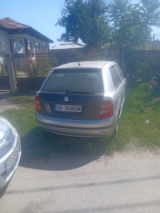 Vând Skoda Fabia