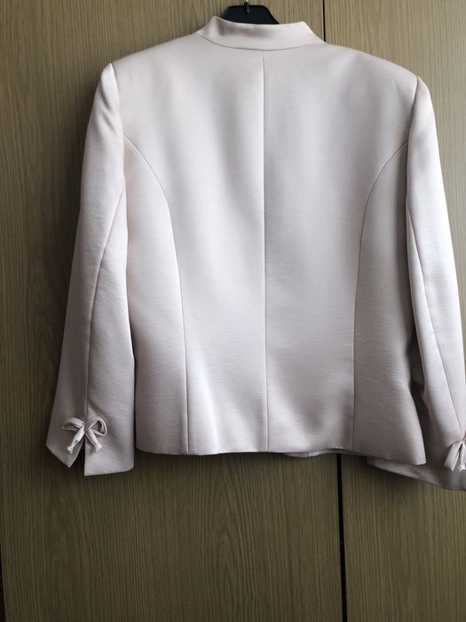 Compleu fusta si sacou