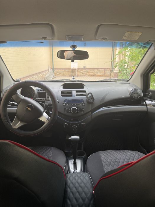 Spark avtomat 2011yil 135000 probeg