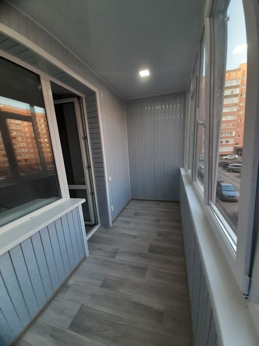 Остекление и обшивка балконов