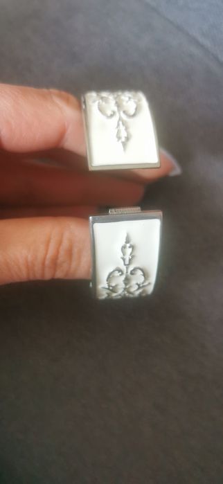 Стилен часовник на Ейвън