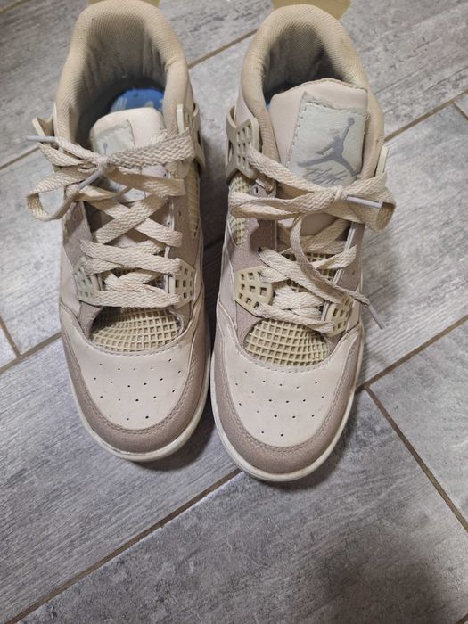 Маратонки Nike AIR номер 40