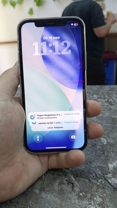 Iphone 12    128,gb.   Obmen faqat iphone 11 11 pro