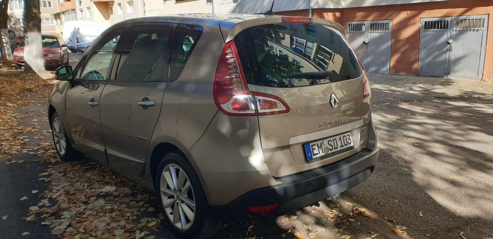 RENAULT Scenic 2012 — imagine 2