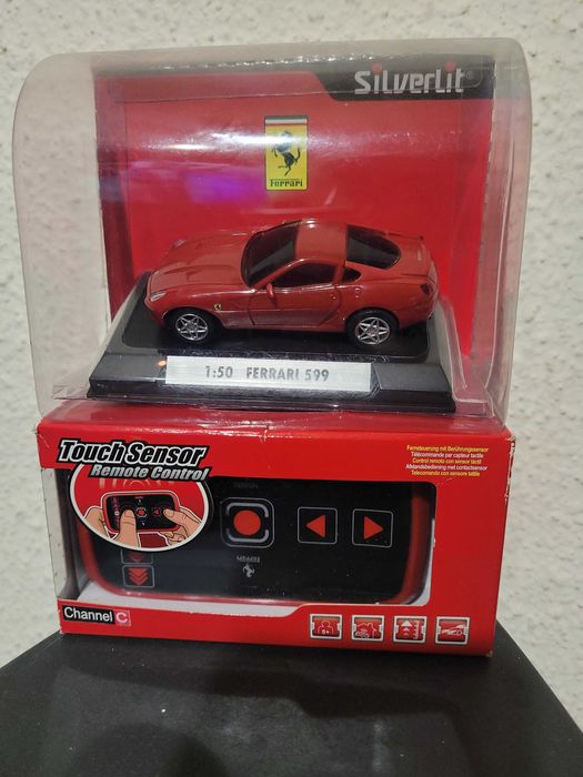 Machetă Ferrari 599 replică cu telecomandă