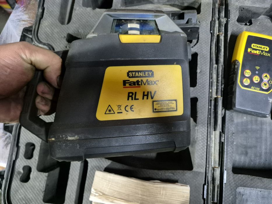 Nivelar laser rotativa  STANLEY  DEFECTA