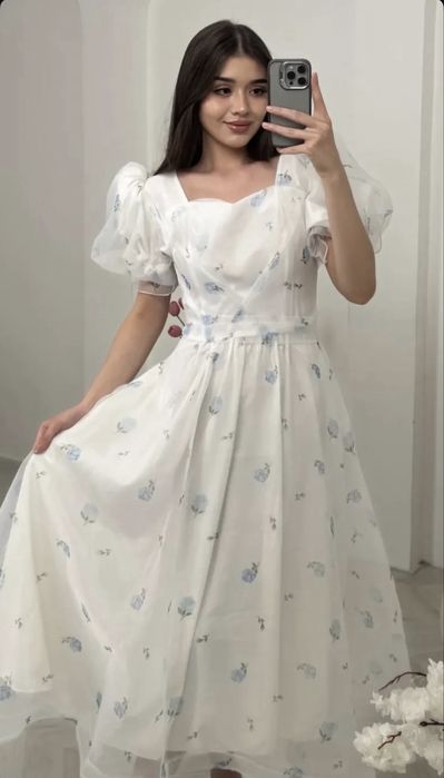 Платья один раз надетые S M