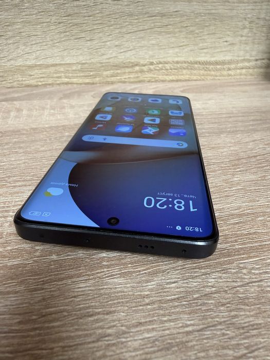 Xiaomi Redmi Note 13 Pro + 5G •12/512GB