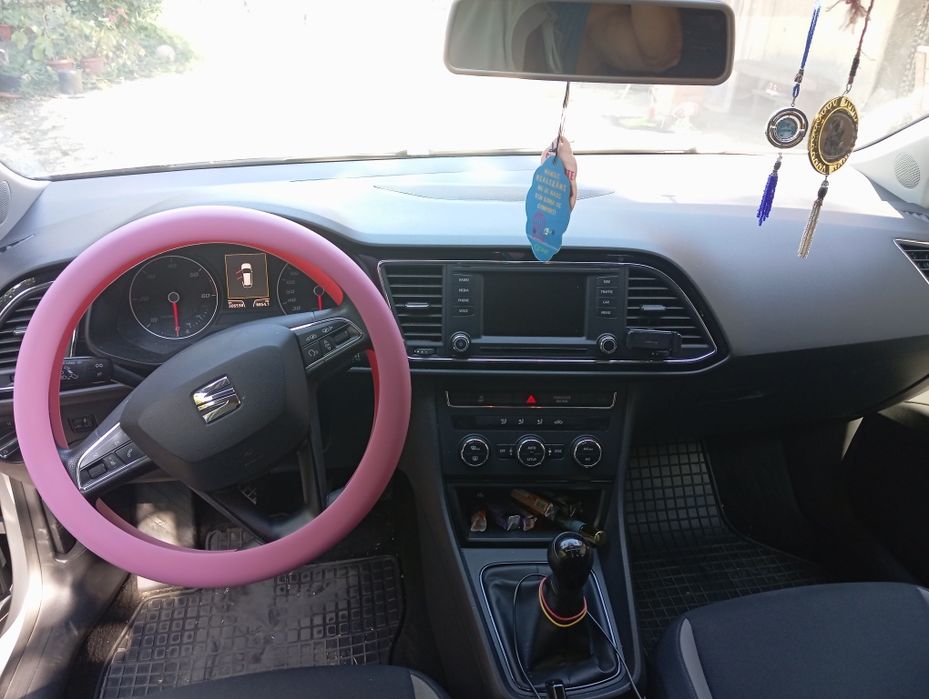 Vând Seat Leon economice an 2014