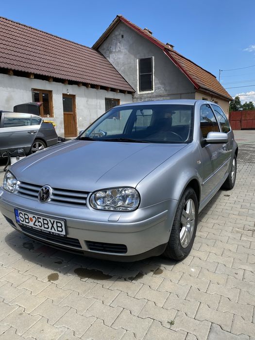VOLKSWAGEN Golf 2003 — imagine 5