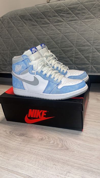Jordan 1 High Hyper Royal Brand New