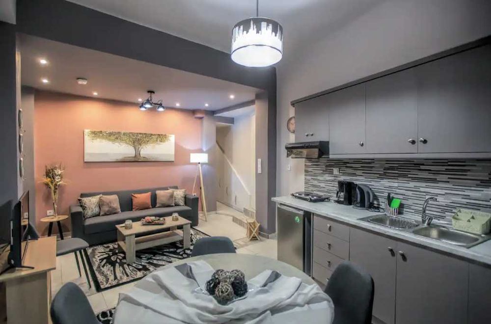 Дава се под наем Двустаен апартамент в Пловдив, Централна гара - 57 кв.м за 285.6 € - Снимка #2