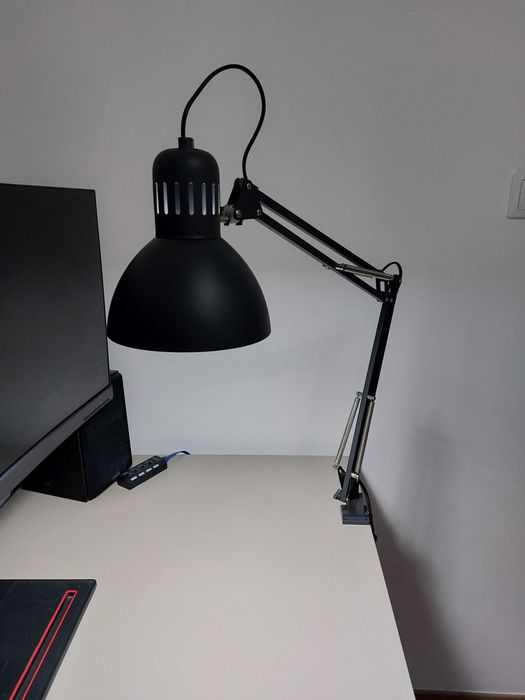 Lapmpa de birou IKEA TERTIAL gri inchis