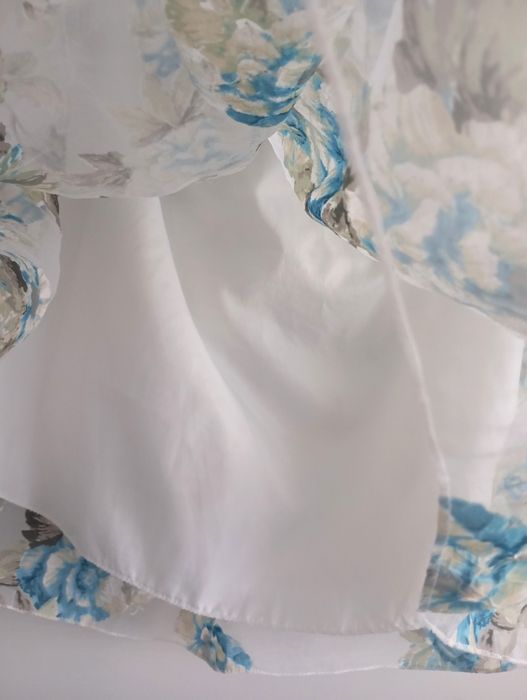 Страхотна пола до коляно