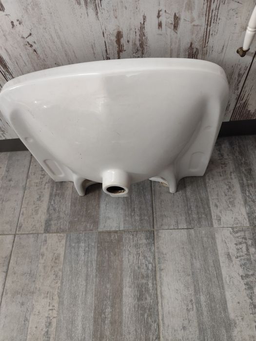 Мивка за баня ВИДИМА - ФАЯНС