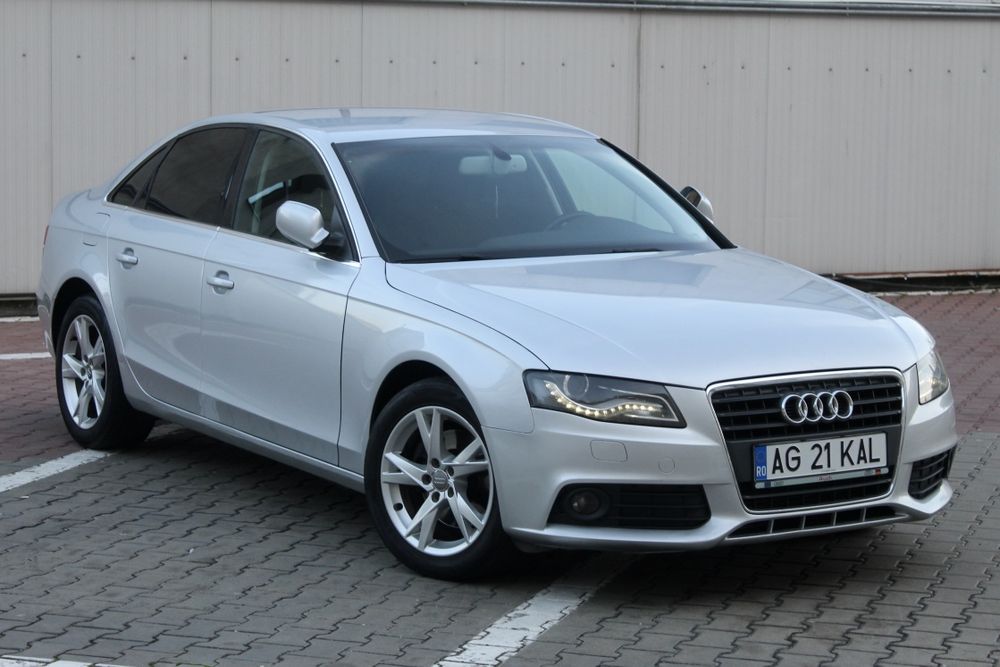 Vând Audi a4 b8 2011