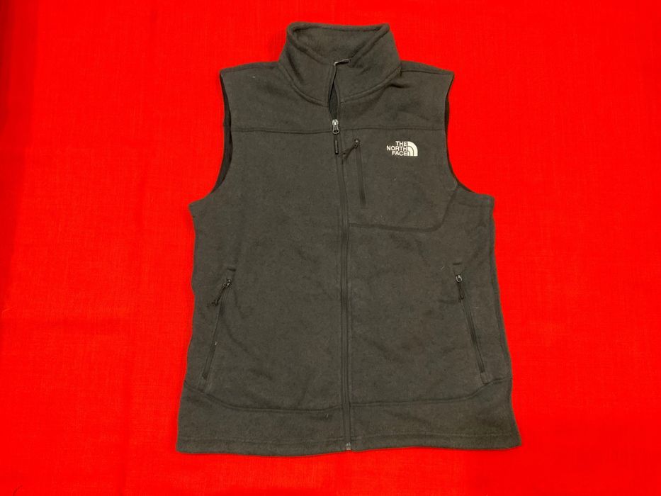 The north face-оригинален елек 50-52л
