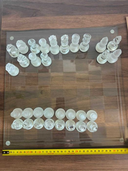 Set șah din sticlă 35 × 35 cm, complet, piese transparente și mate