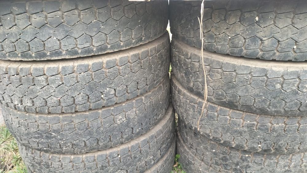Продам шины на 11 R22.5