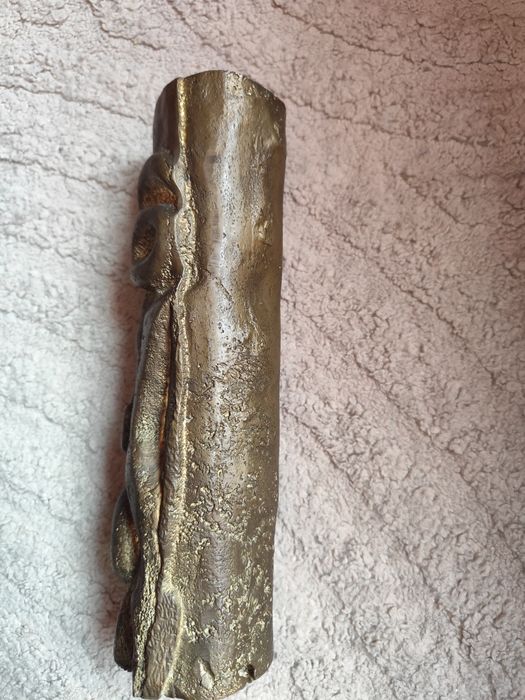 Уникална етно скулптура от масивен бронз