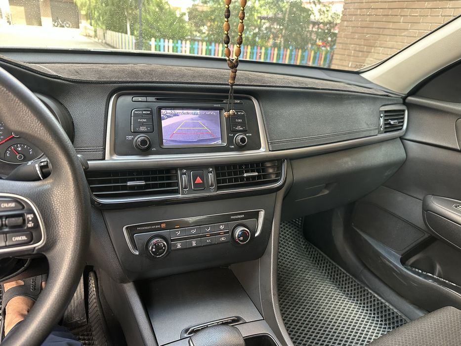 kiA Optima  2016 год