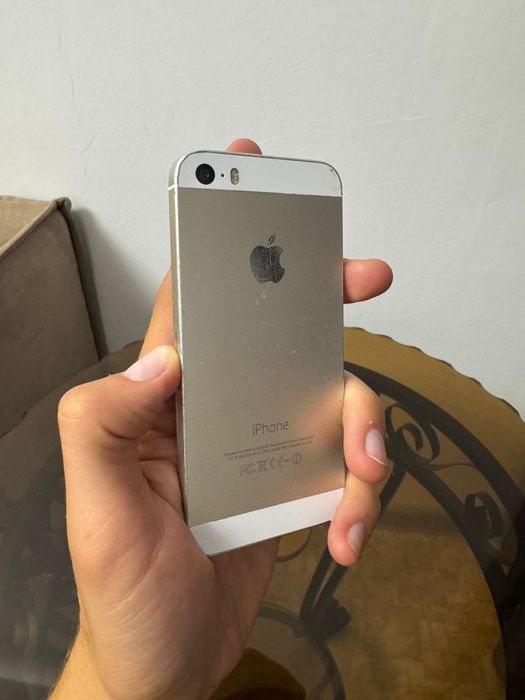 Iphone 5s  продам/обмен